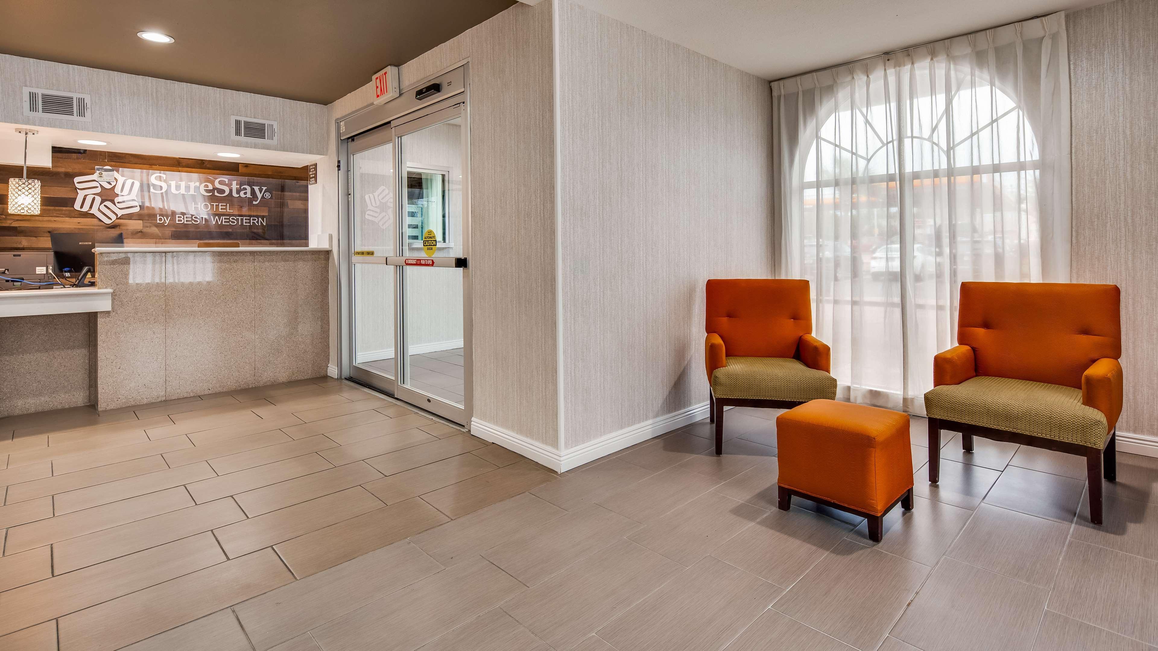 Surestay Hotel By Best Western Alexandria Airport Exterior photo